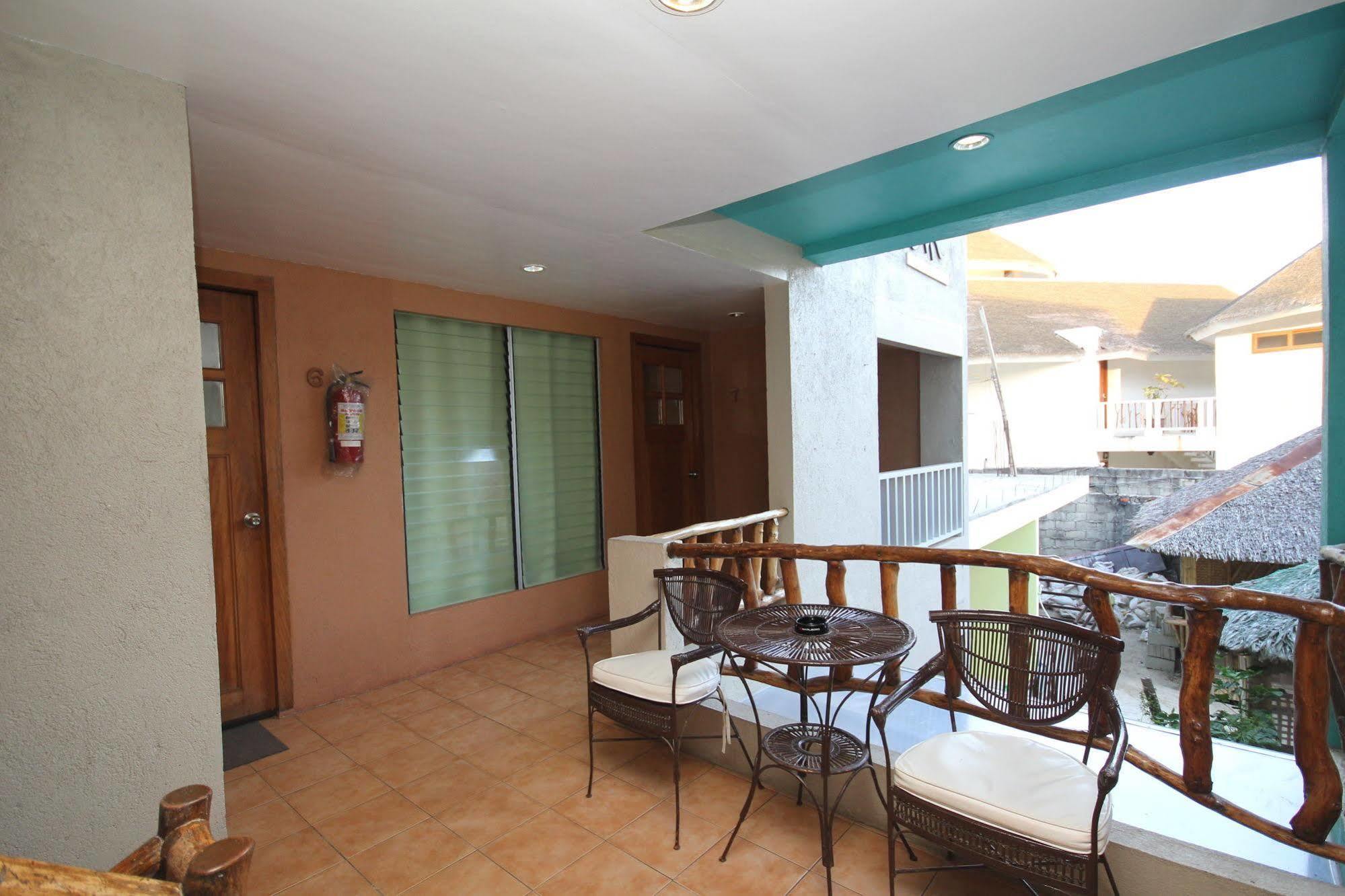 Mr Holidays Hotel Balabag  Εξωτερικό φωτογραφία