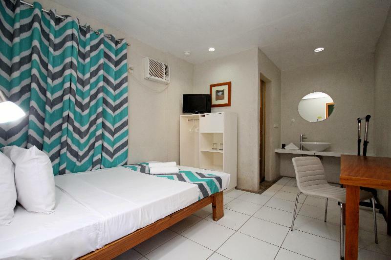 Mr Holidays Hotel Balabag  Εξωτερικό φωτογραφία